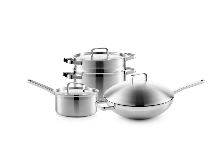 Coordinated stainless steel cookware set